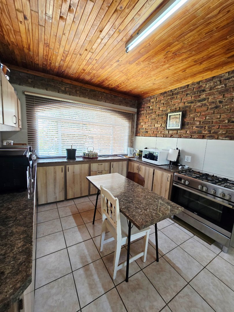 3 Bedroom Property for Sale in La Hoff North West